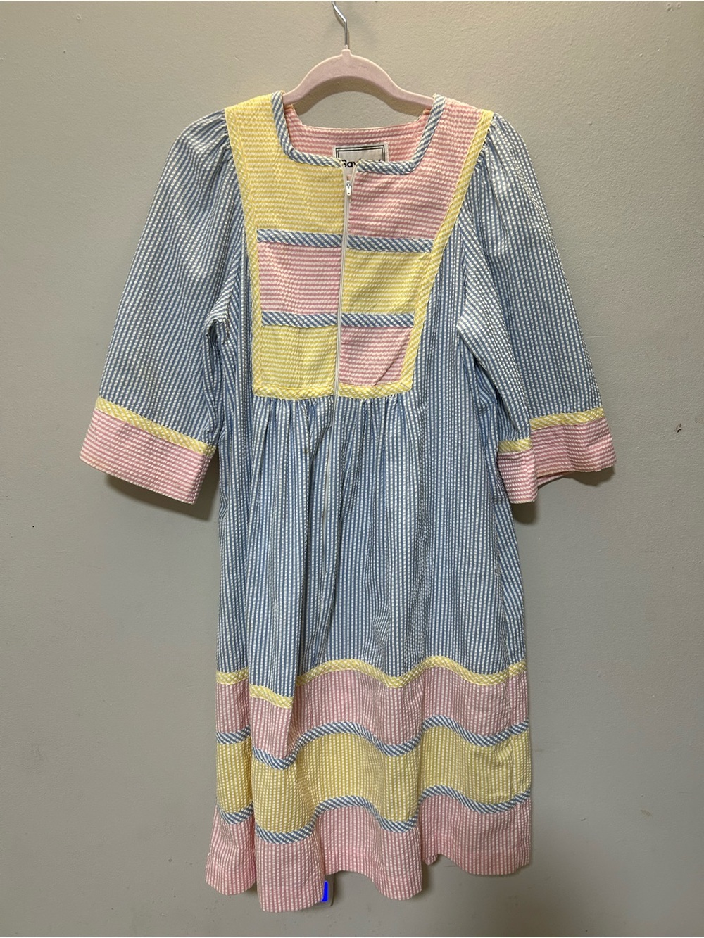 Vintage 80s Saybury Seersucker Pastel Colorblock House Dress size P fits S/M 306